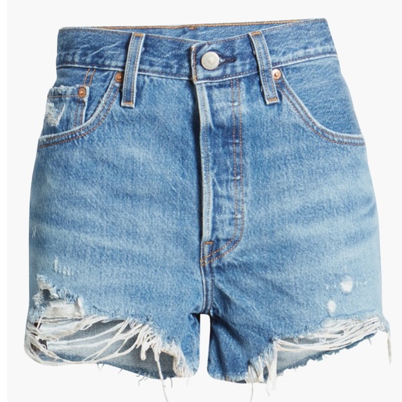 Like new, Women’s Levi’s 501 Original Cutoff Blue Denim Shorts, size 28. - Picture 2 of 10